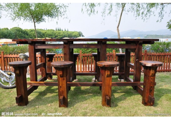 木制创意桌椅定作设计